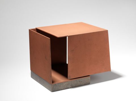 Caja metafísica por conjunción de dos triedros