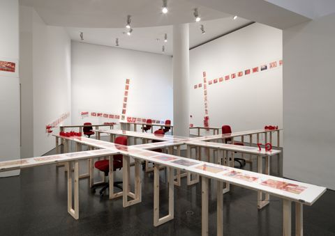 Aus: Gesellschaft mit beschränkter Haftung