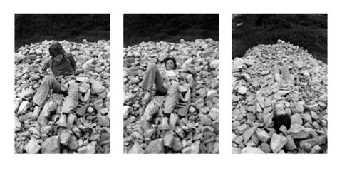 Relacions. Relació del cos amb elements naturals. El cos cobert de pedres